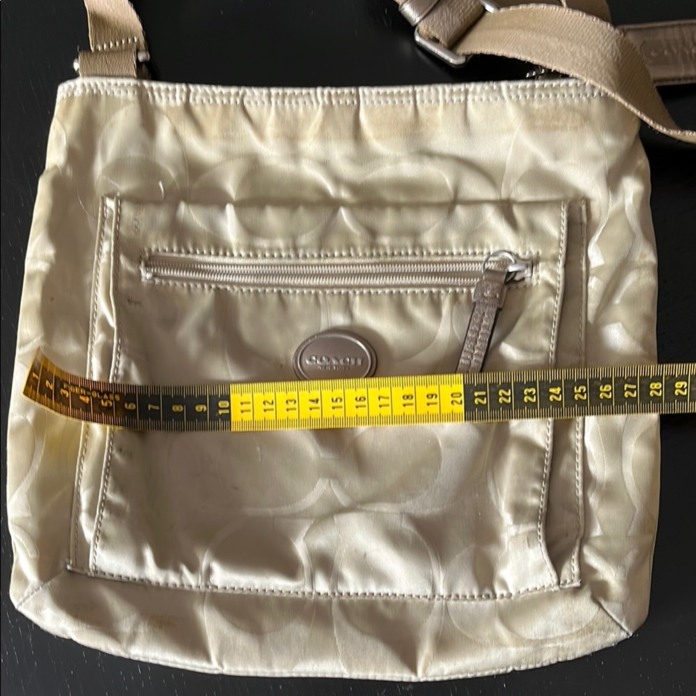 Coach Beige Crossbody Bag with Front Pocket - Picture 2 of 4